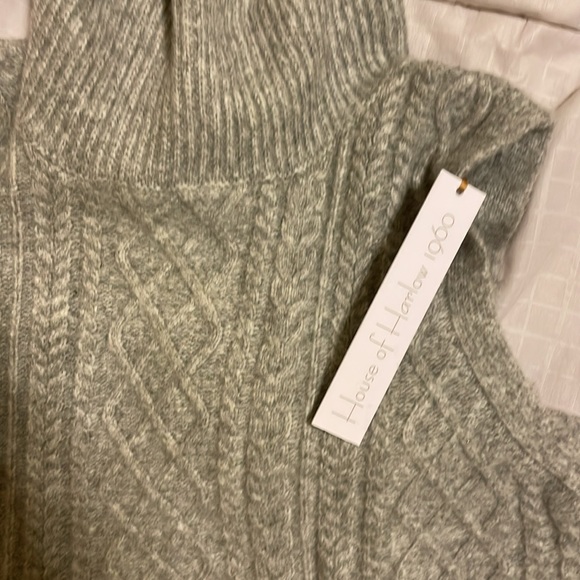 House of Harlow grey tunic sweater dress NWT - Picture 3 of 3